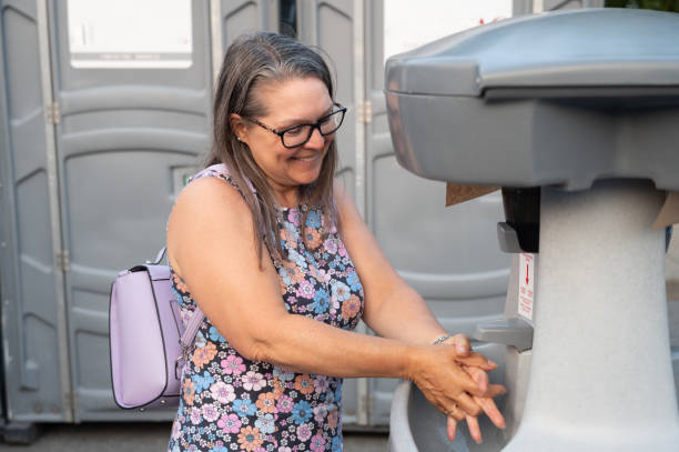 Best Portable toilet rental cost  in Diamond, IL